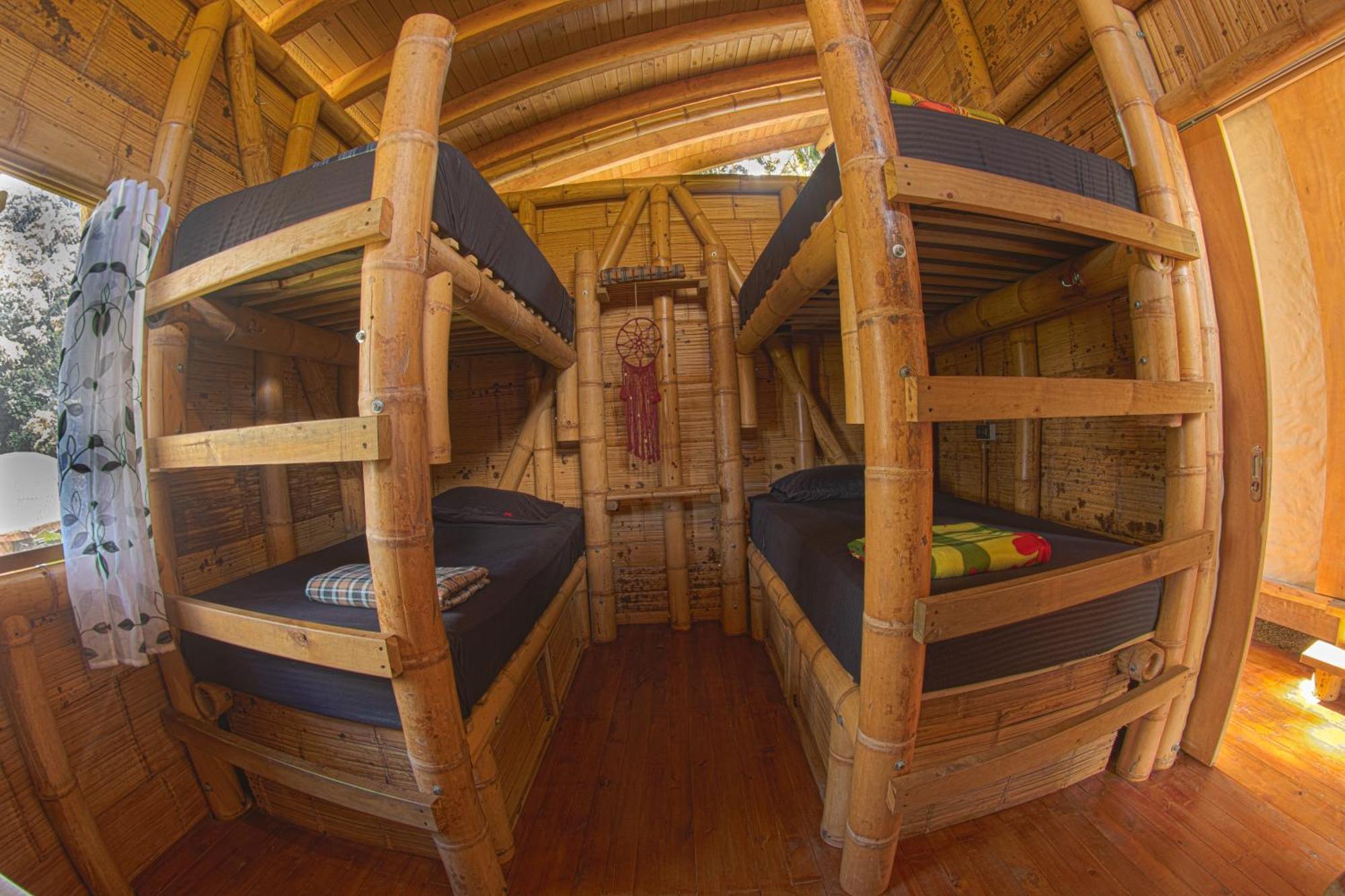 La Perla Negra - Black Pearl Eco Hostel San Rafael  Exterior photo